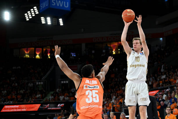 不可能完全 不可能完全