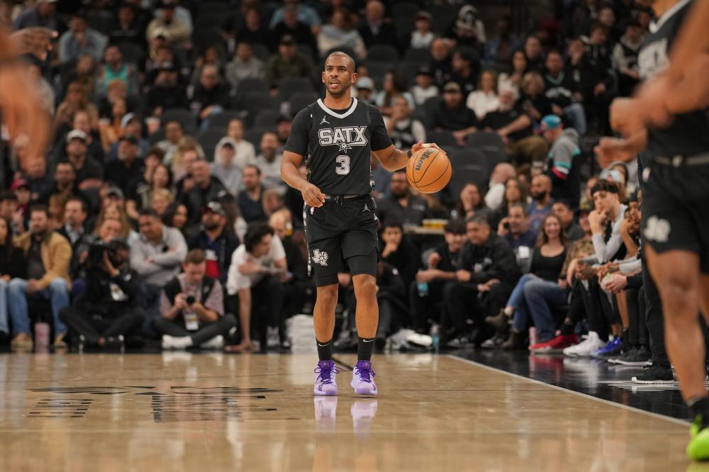 在俱乐部预 在俱乐部预