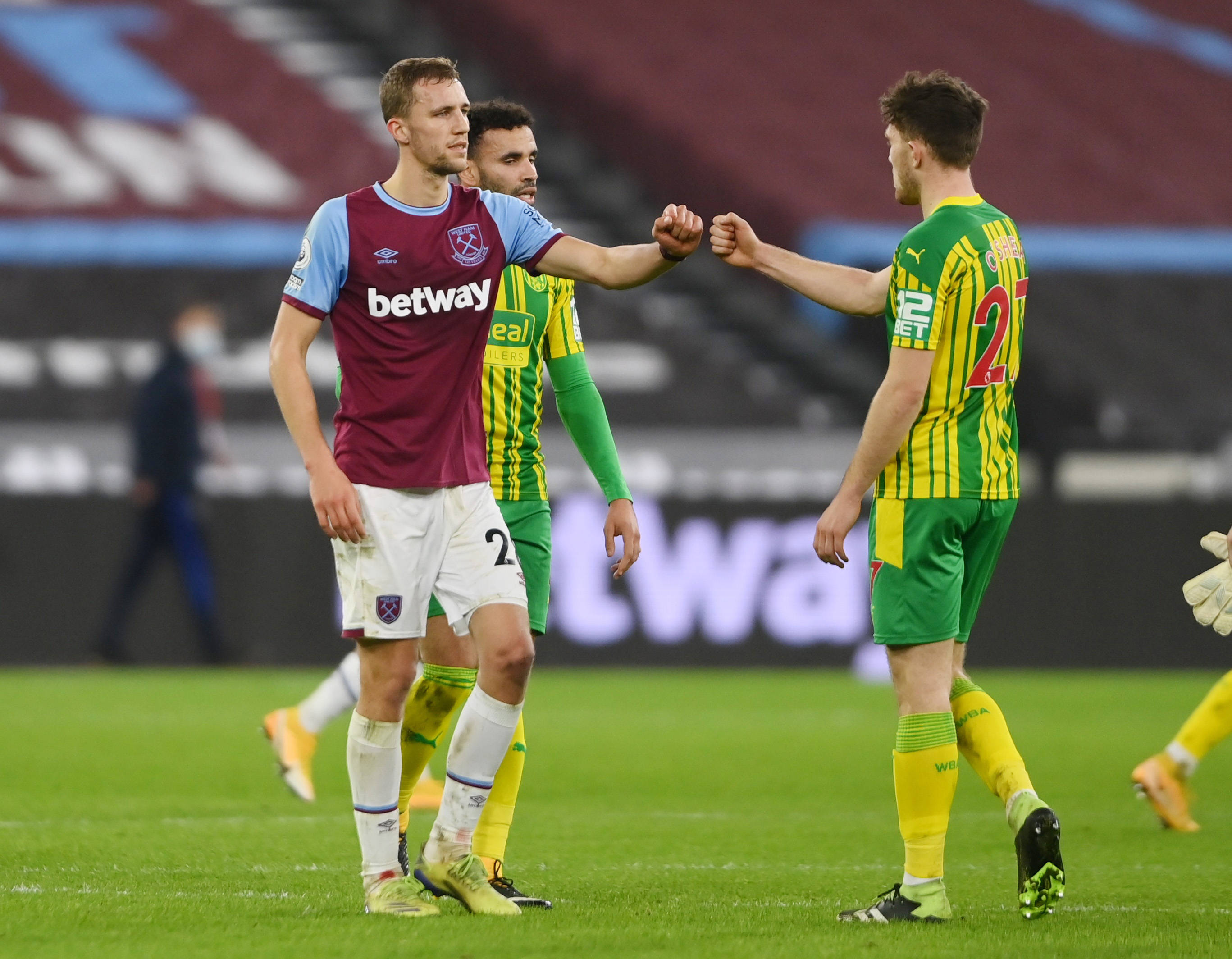 他的缺阵对 他的缺阵对